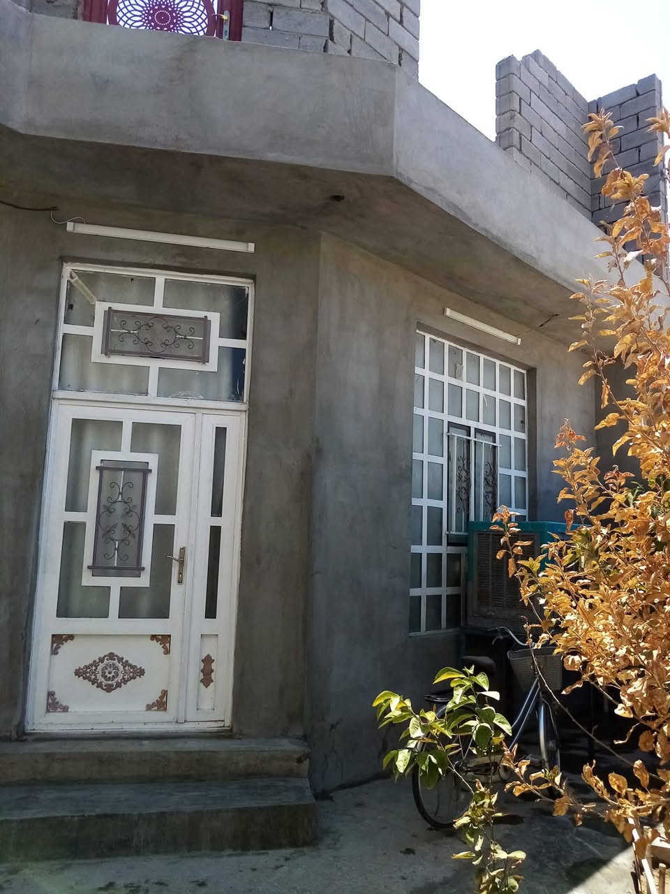 🙌
*للبيع أو المراوسة: بيت في الحغيفي الثانية*

🌟 مساحة: 140 متر مربع
📍 موقع: الحغيفي الثانية
🏠 البناء: طابقين، الطابق الثاني غير مسقف، بناء بلوك
💰 سعر:80مليون دينار عراقي

🔄 المراوسة:
- ب ارض في السجر او بيت
- أو قطعة أرض في قرية المختار

📞 للاستفسار والزيارة:
*********** (بيه واتساب)

*ملاحظة: يوجد مجال للتفاوض*
