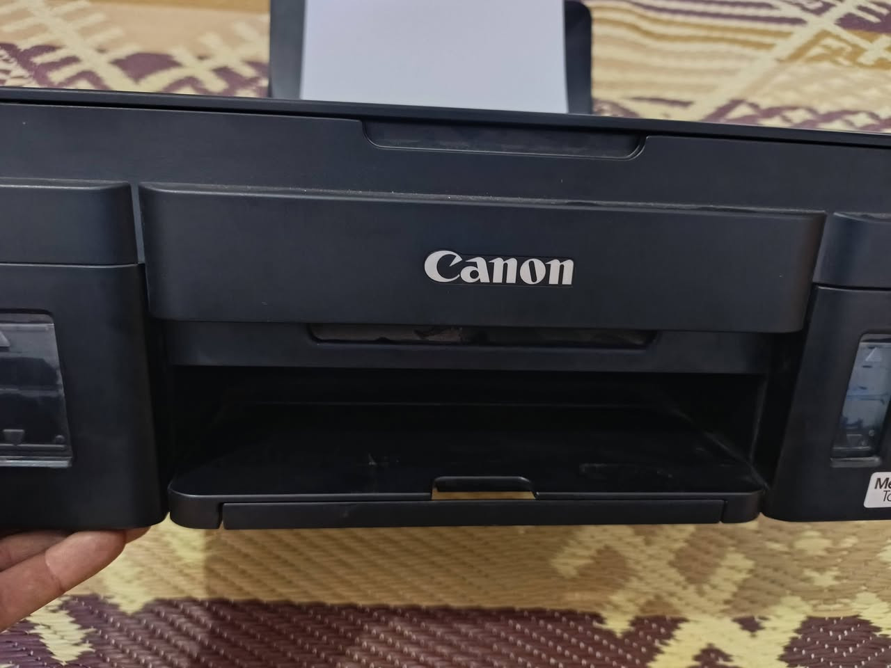 سلام عليكم طابعه كانون للبيع جديده صار شهرين من من ماخذهة السعر 100 رقم التليفون *********** عنوان بغداد
