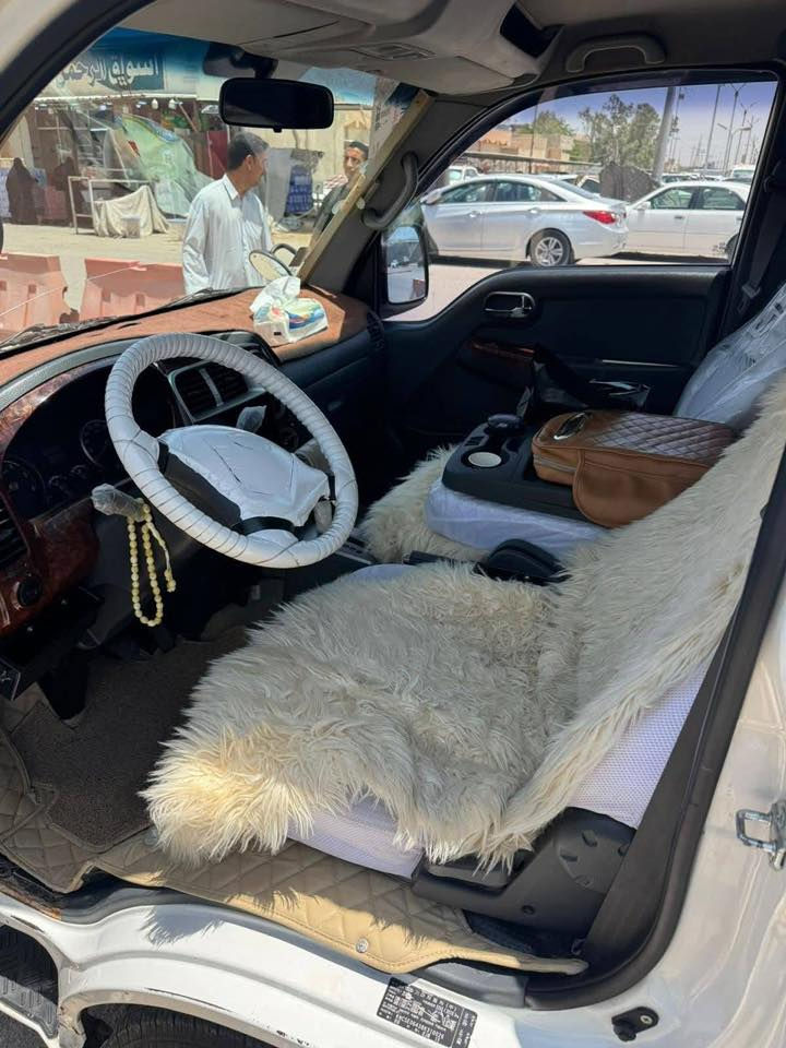 كيا دبل قماره 2011ادوات متوؤم شمالي  طبق الاصل وكالة باسم المشتري                       
أوتوماتيك گير ومكينه وحداديه كلها جديده السياره كلها جديده سعر 65 بيها مجال قليل 
***********
