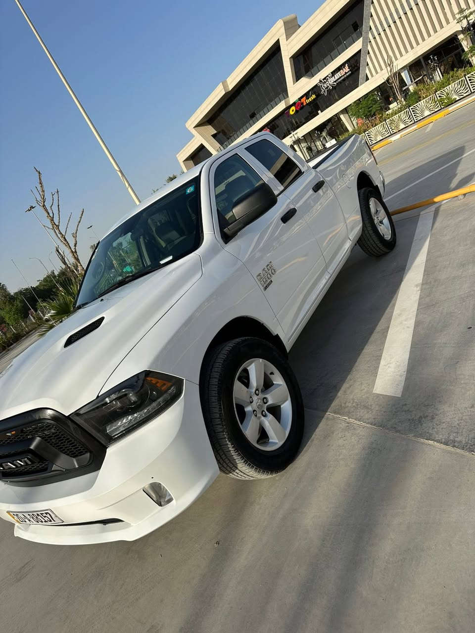 يالله سلام عليكم اخوان الحلال للبيع ماعجبك السعر اعبر المنشور بصلاه على محمد وال محمد 🧡

دوج رام كلاسك للبيع 

مواصفات SLT
معروفه مواصفات ال SLT
موديل 2024 دخول جديد ترقيم جديد 
حادثه مبين جاملغ ومبنيد بدون دواخل ❤️
ايرباك دركه ودشبول راجع شركه 
صور الحادث مرفقه بلمنشور
رقم ديالى مشروع وطني 

سعر (225)
وبيه مجال ان شاء الله 🌹
للتواصل

خاص مفتوح (24) ساعه 

هاتف ـ***********
