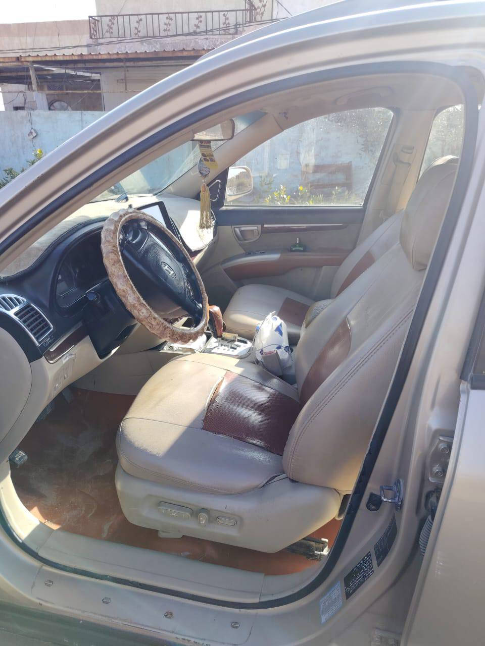 سلام عليكم سنتافي البيع عنوان ديوانيه سياره جهازه من كلشي اتواجد واساب *********** سعر 125بيهه مجال شي قليل
