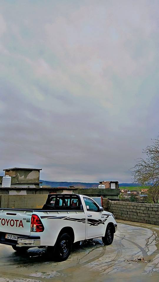 سلام. مەرزی 2022 بۆفرۆشتن سەیارەکە هیجی نیە زۆر خاوێنە ماشی45بەشەر سەیارەکە هەرجوار تایەی شریکەی لەژێرە سیارەکە لەسەر دەقی شەریکەیە بۆزانیاری زیاتر      ژ.م***********
