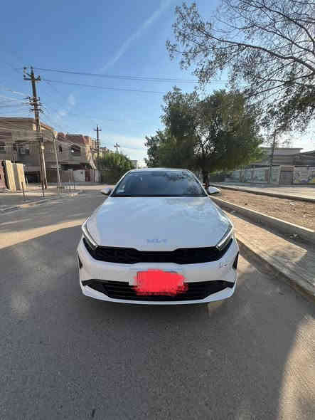 السلام عليكم لبيع او مرواس كورلا هايبرد شمالي حصرآ 
كيا k3  2022 رقم اربيل تحويل مباشر فول موصفات بصمه فتحه شاشه كبيرة لد نهاري كشنات جلد دبل بصمه يدات نيكل قطعتين تبريد تجي مو مثل الحديث يجي قطّعه وحدة سيارة باب اول من هيه زيرو عندي ما بيها كل نقص من كهربائيات صدر تبريد كامله من كلشي ماشية 27 الف بيها فقط بارد ب جاملغ جدا بسيط وعندي صورة قبل تصليح ورصعه ب باب 
العنوان بغداد الامين الثانية *********** 
السعر 130 وبيها مجال .
