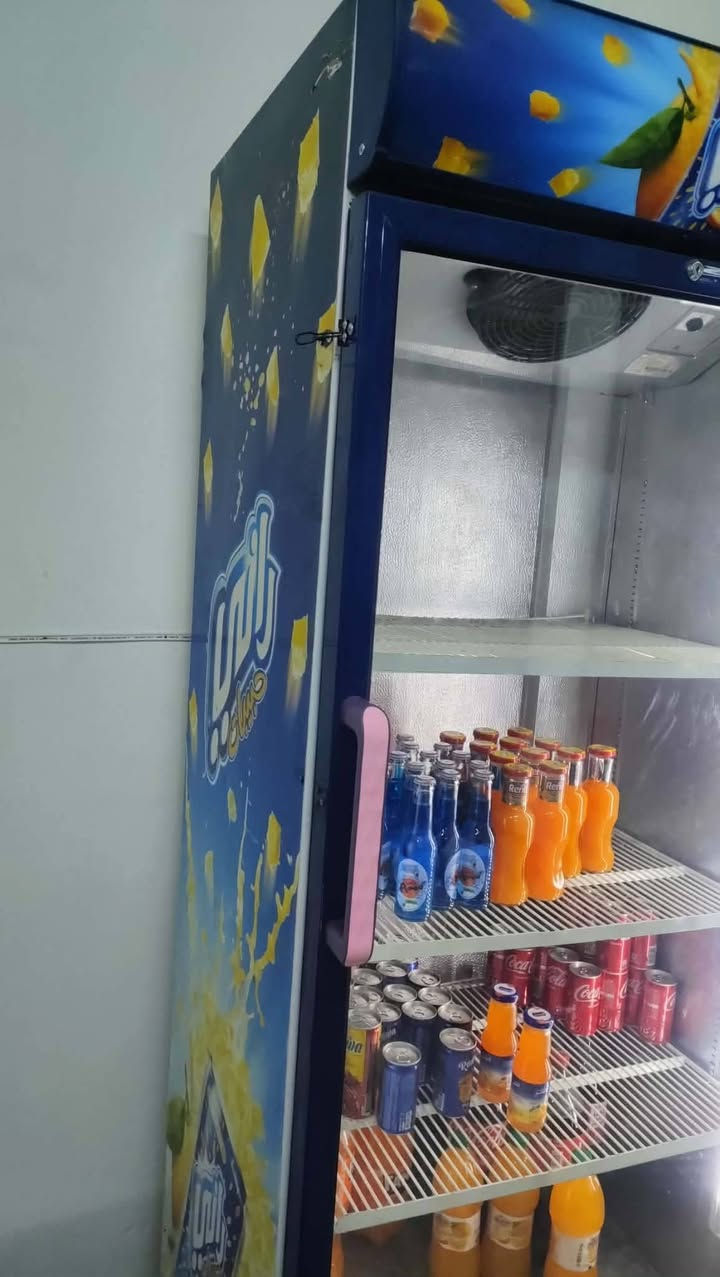 عارضة عصائر حجم كبيرعدد2
 سعر الزرقاء 350
الحمراء مستخدمة شهر .سعرها 500.بيها مجال بسيط
عارضة جام خانة قياس مترين عدد3..جدد مستخدمات شهر ..فول نظافه 
سعر الوحدة 100
عنوان الانتصار شارع 60 قرب اسواق الخضراءء


**إذا كنت صاحب هذا الإعلان وتريد حذفه لأي سبب، رجاءا أرسل رسالة إلى الدعم الفني**