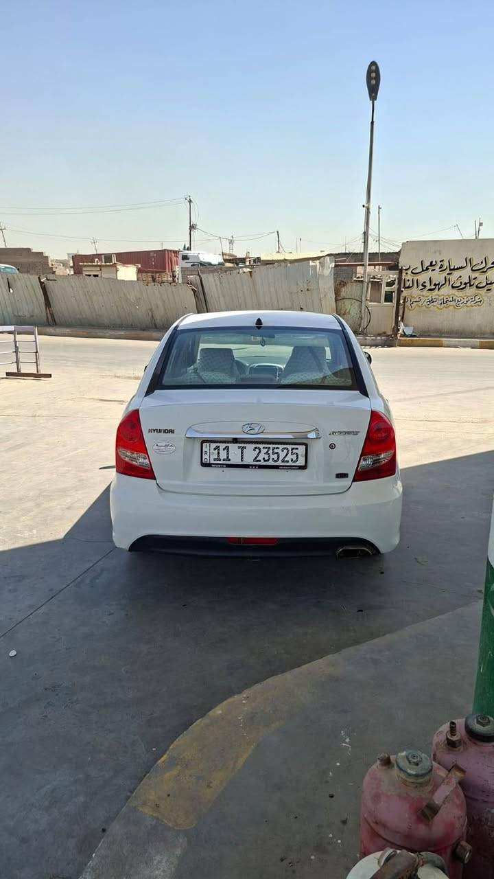اكسنت ٢٠١١ خليجي مكفوله بيه قطعه وحده صبغ فقط بدون حار والباقي شرط السونار كير مكينه كفاله تبريد ثلج السياره جاهزه رقم بغداد انكليزي  مكاني بغداد  السعر ٨٥ وبيها مجال الشراي يتصل ***********
