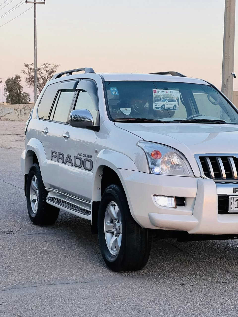 سلام عليكم تيوتا برادو 2008 خليجي فول مواصفات 1/1 فتحه  السعر 173$ 
مكينه 6V/4000 مكفوله مع ((الكير اوتماتيك))
سياره جديده جدا مكفوله من الضربه والصبغ والتبديل  مع سونار مرفق بالمنشور فقط البنيد بيه تكشير صبغ ومصبوغ فقط (رقم بصره بسمي سنويه جديده وهزه 2031 دولي ) داخل عسلي 7 راكب فور ويل 3 قطع تبريد مع تبريد وتدفئه بالكشنات سبير تعليك كأمره شاشات 3 حساسات منضومه زنون اصلي تخم تاير حداده كله جاهزه من كلشي ستخدام شخصي 
عنواني البصره الاستفسار  ***********
