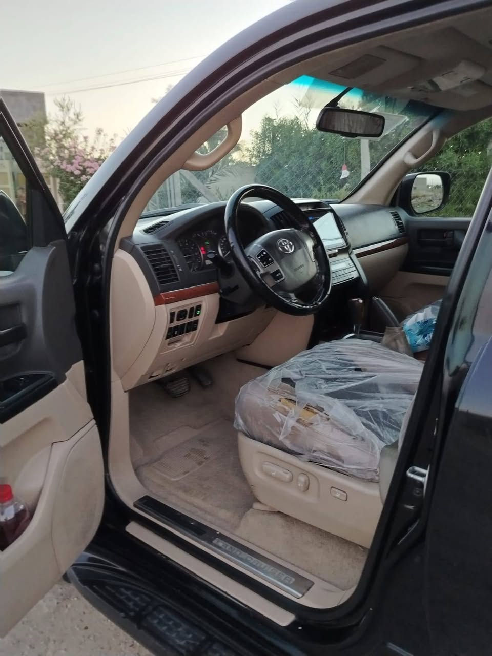 للبيع.  ماعرف كلشي بيهه مال والدي. بس دعاميه مصبوغه بدون حادث بغداد ***********
