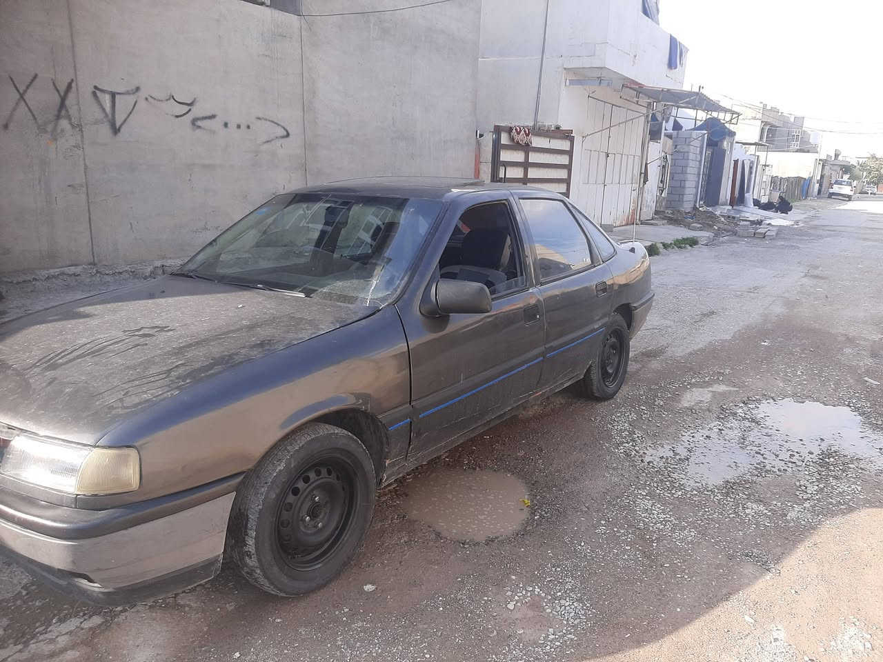 السلام عليكم سياره فيكتور للبيع رقم انبار مشروع وطني محرك 16 باور السياره اي بي اسل موديل 93 سياره بدون نواقص كهربائيات شغاله السعر 25 وبيها مجال رقم الموبايل ***********
