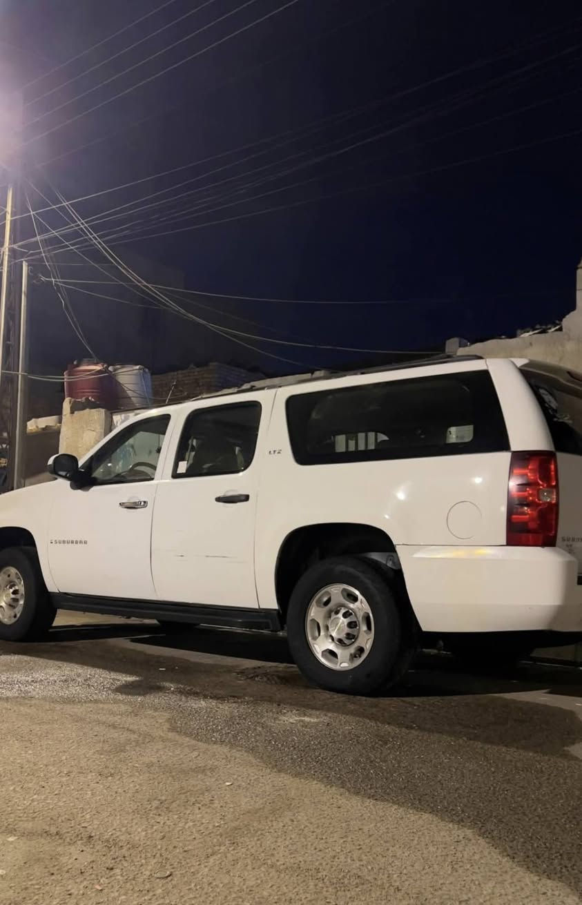 سلام عليكم فحل 8براغي جديد ادوات ادوات ادوات
1-تخم تاير جديد
2كير مكنيه كفاله 
3داخل نضيف
4حداديه جديده
5كفاله كص وسرقه ونتربول موديل 9
سعر 62بيها مجال قليل حك الجيه 
العنوان بصره ***********
