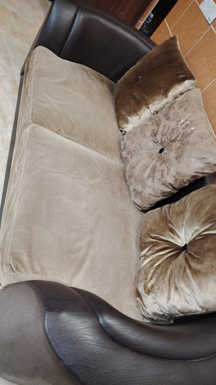 تخم البيع 5 نفرات نضيف مابيه اي كسر سعر 75 الف عنوان بكرجو تازة


**إذا كنت صاحب هذا الإعلان وتريد حذفه لأي سبب، رجاءا أرسل رسالة إلى الدعم الفني**