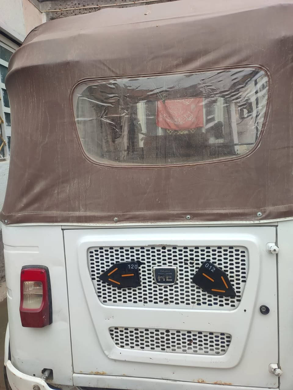 السلام عليكم ورحمة الله وبركاته تكتك ٢٠٢١ للبيع او مراوس ب١٩ او ١٨ كون نضيفه التكتك خير من الله مكفولة لا تنقيص ولا تبخير لان مداريها بالدهن كل يوم جمعه وما متعوبه معمر بس دوس رقم وسنويه انكليزي بأسمي شرط التحويل السعر ٧٦٠٠ وبيها مجال حك الجية متواجد واتساب واتصال ***********
