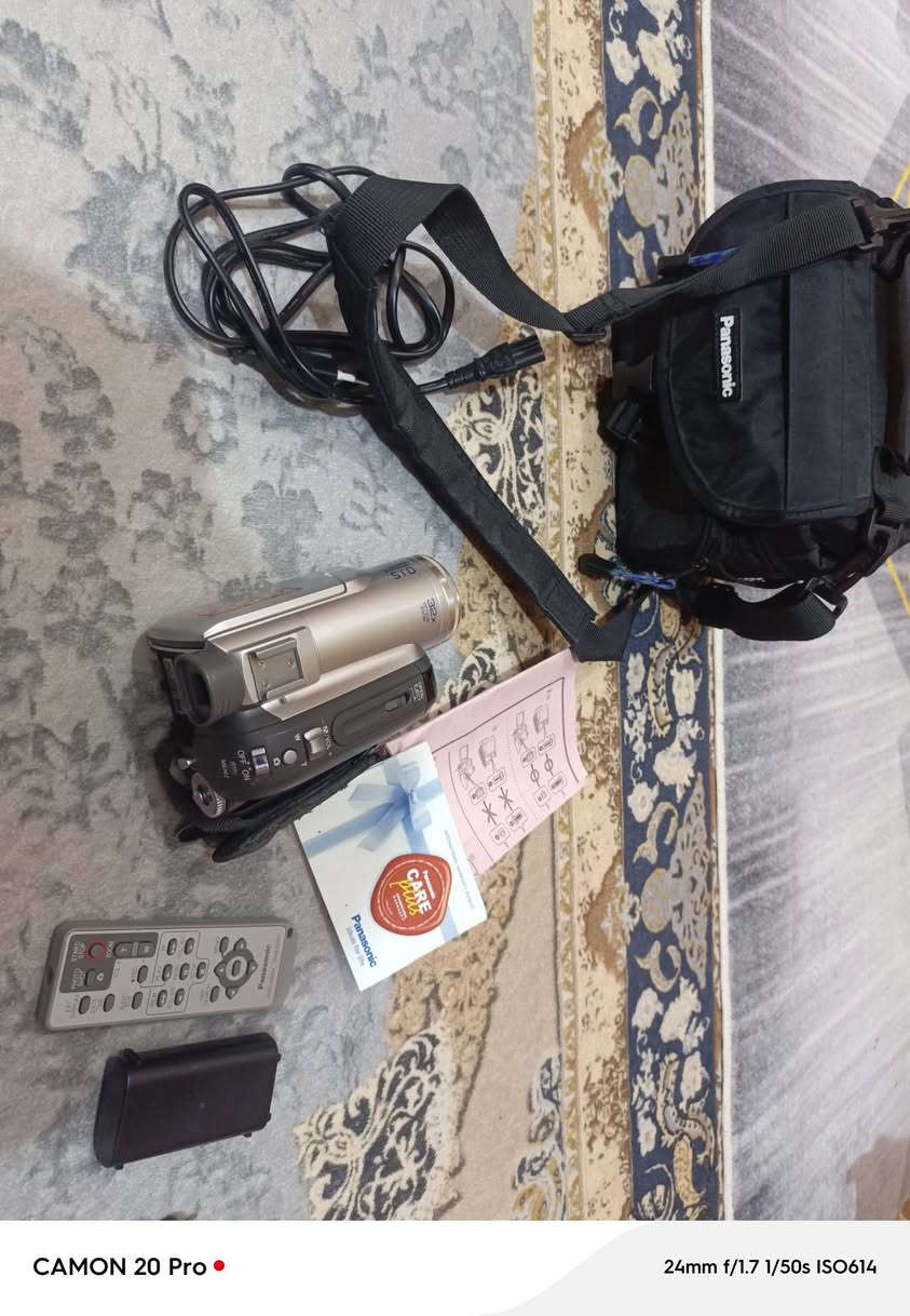 كاميرا للبيع مكان سوق الشيوخ العكيكه السعر بما يرضي الله ***********

