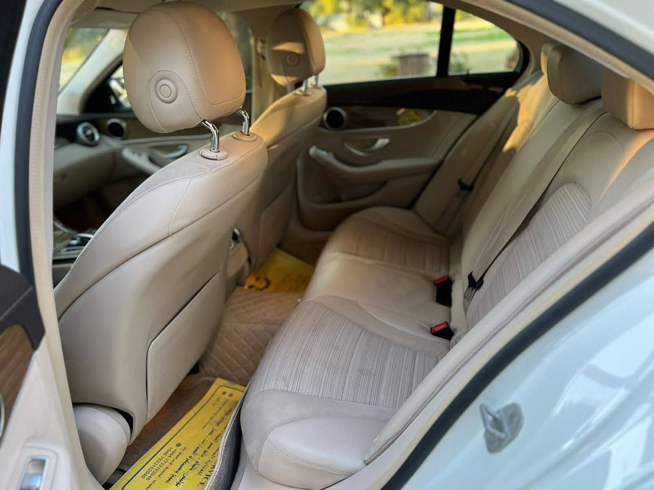 سلام عليكم مارسدس 2015  خليجيه كفاله عامه ماشيه 81  السعر 200 وبيه مجال بسيط غير متواجد علئ الفيس ***********
