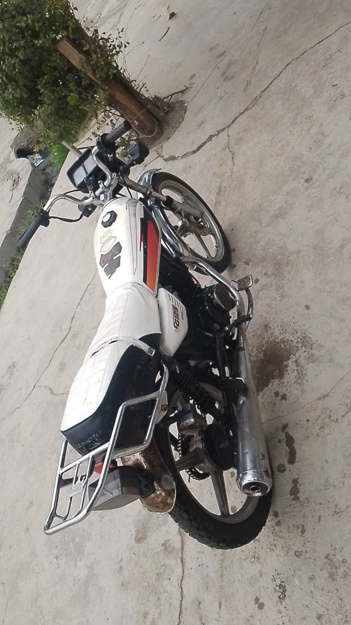 سلام عليكوم عندي هاي درجه لل بيع موديل 2019 جني محرك 200 كهربائية كله شغال 5كير  مكاني كركوك سعر 270 الي مو شراي لايكتب رجاء وتحياتي عله كروب ***********
