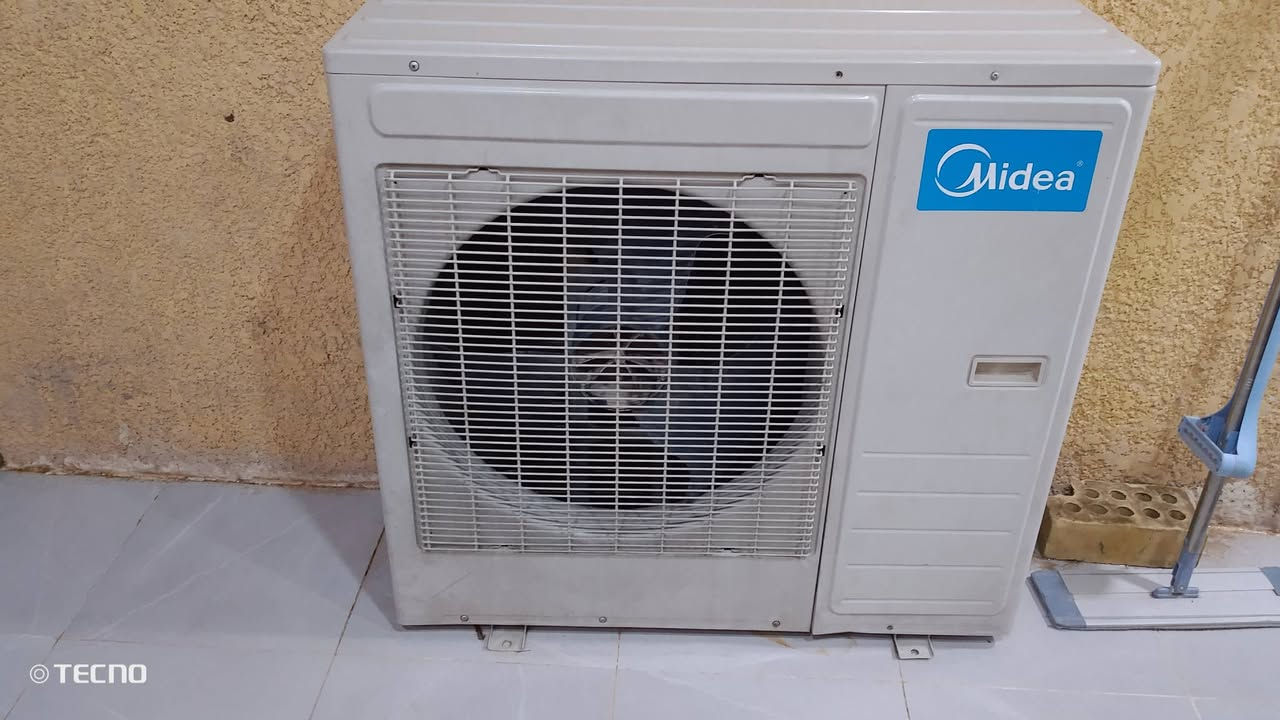 سبلت ميديا للبيع 3 طن غاز 22 نضيف حيل بلادي السعر 700
كورك (***********)
(***********)
