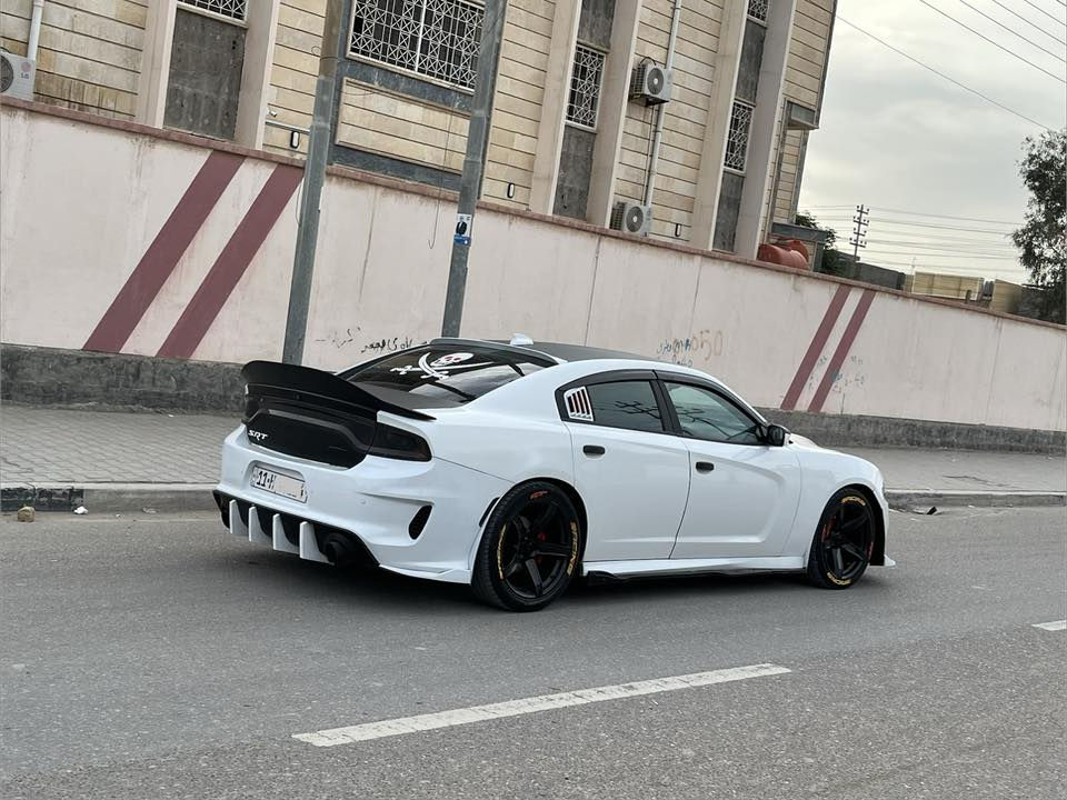 سلام عليكم من رخصه الادمن ( البيع دوج جارجر /SRT6400scat pack موديل (2016) اصل رقم بغداد الدولي مشروع وطني سنويه جديده باسمي تحويل ثاني يوم السياره وارد امريكي  اجت من امريكا بيهه قطع 4 كلير  بدون  دواخل او ارباك بجم بلاد كفاله وبدون أي ظرر داخلي شواصي اولغود مكفوله مكينه وكير بلكارتون 
مواصفات السياره 
1/ مكينه وكير 6400 جدد
2/ تبريد امامي خلفي 
3/اكسل قفل SRT
4/ فجوج برمبو 6 بستم
5/ درايف مود SRT 
6/  شفتات ستيرآ 
7/ كزوز موبار صوت طرب 
8 /  كامره خلفيه 
9/ حساسات خلفيه 
10/ كشنات جلد تدفئه تبريد 
11/ خزن ميموري 
12/ تخم ويل نجمه خسفه قويه اصلي تخم تاير 315 والامامي275   
13/ولف حماوه ريسنك 
14/ بلكات ريسنك 
وباقي مواصفات السكات معروفه والسياره جديده اوجاهزه من كلشي على أيدي استخدام شخصي وماشيه ( 100) الف فقط جاهزه ع الأخير ومصروف عليهه كلش هواي  #####@@ سياره امبرمجه سيفتي عل بانزين   عادي محسن مو مشكله سياره خيرمن الله جاهزه من كلشي مواصفاته معروفه فول عده فتحه سقف للعلم صور حديثه اليوم  والسعر مناسب بلعافيه لي ياخذه لان متعوب عليه السعر (175) اوبيه مجال  قليل ماكو هيج سعر رقم الهاتف (***********) اثير (***********) الشراي يتصل ويدلل مكاني ( البصره قضاء المدينه اي ستفسار عل رقم ) وأنه بخدمتكم
