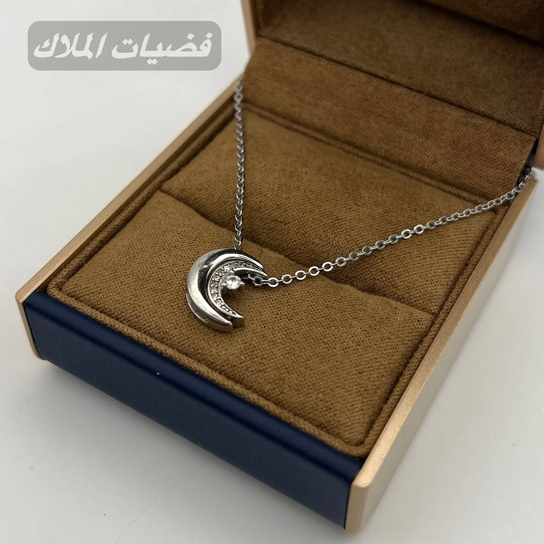 بعالم الفخامة والأناقة نقدم إليكِ المناسب لسحركِ 
فضيات الملاك ✨
📍المنصور شارع الرواد عمارة برج الماس قرب مول المنصور مجاور فلافل لبنان 
...📍للحجز او الاستفسار اتصل على الرقم ***********
قلادة سوار محبس فضة تخم سبحة تعليقة مفتاح 
#Baghda jwellery#Jewellery#beauty#gold#diamondIraqneclessejewellerydesiners
‏personalizedgifts customkeychains namesake inspirationalquote uniquegiftideas silveraccessories handcrafted giftsforher giftsforhim thoughtfulgifts memorablegifts keepsakes giftideas personalizedjewelry madebyme اكسسوار فضيات فضة عيار ختم
