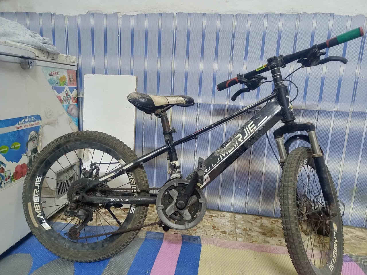 سلام عليكم حبايبي هذه للبيع للبيع هذني***********
