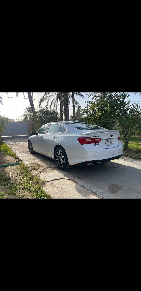 عندي سيارة ماليبو  موديل ٢٠٢٤ رقم بغداد وباسمي  مابيها  قطرة  صبغ  مجرد دعامية  مصلحة  بالصورة  للبيع  بسعر ١٣٠ ورقة  العنوان بغداد  الجادرية  موبايل  ***********
