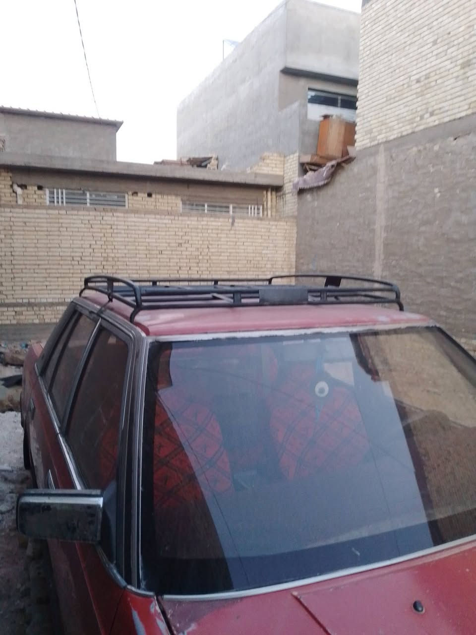 السلام عليكم سيباية سوبر موديل 1985 لونها اسود للاتصال ***********
