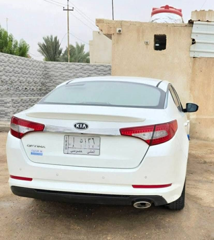 السلام عليكم

كيا اوبتما 2012 خليجي فول مواصفات 
السيارة مكفوله 
رقم مثنى تحويل تريد وكالة 
سنوية الى28
محرك 2000 دوش
 كير والمحرك  عَلى الشرط
مري شفط ،، 
تحكم ستيرن شفتات ،،
قطعتين تبريد ثلج ،،
كامره . شاشة اندرويد ،،
تحكم ستيرن ،،
ويل كب عدد خمسه 

العنوان - السماوة/ الخضر
السعر  128 $وبيها مجال بسيط 
الاتصال على▪︎   ***********
