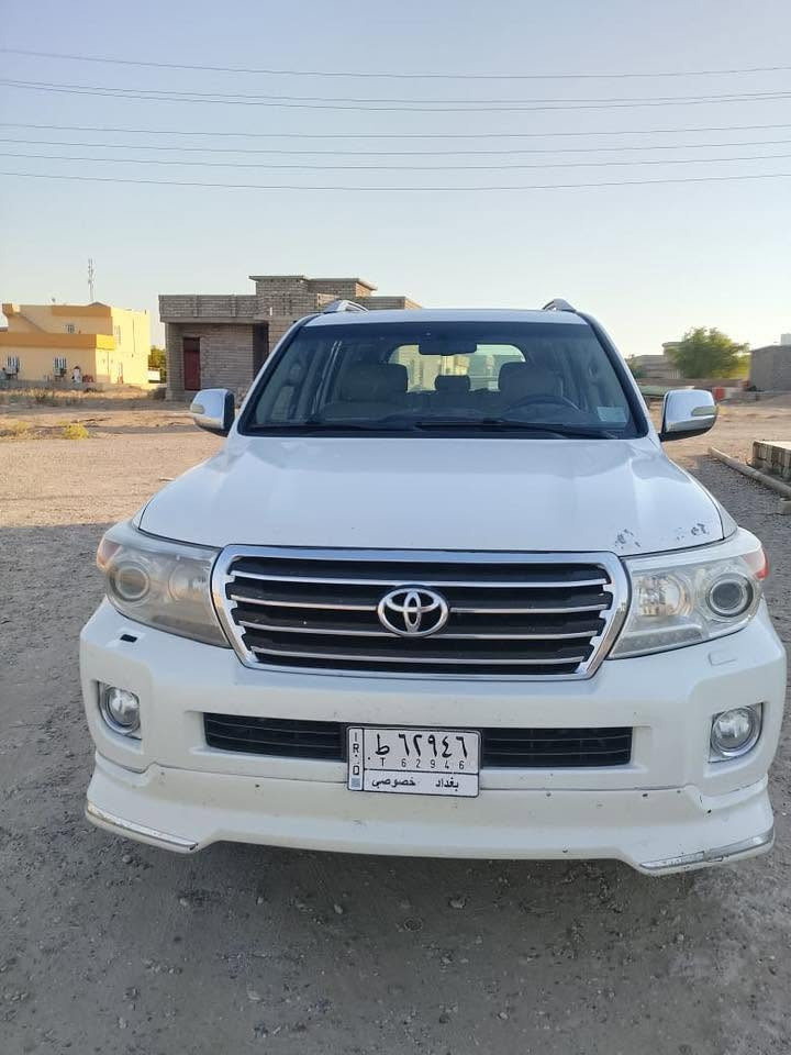 لاندكروز 2008مكفوله بدون صبغ
السعر 275 وبيها مجال
***********
