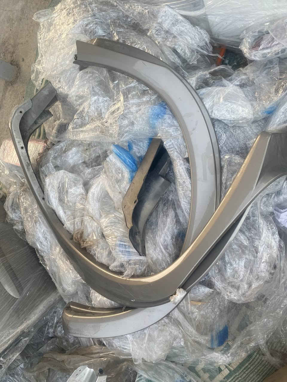 ⛑️⛑️فقط يم حسين الخفاجي ⛑️⛑️
مميز ونضيف وجديد وماروني ورصاصي 1/1 طالب العراق شلع قلع بوكس تبريد خلفي بوكس تبريد امامي عدادات اطارات جاملغ شباك ارمادا الوحيد بالعراق بهشكل كير محرك ارمادا لايتات رباعه ارمادا باثفندر فقط يمي بيبان كامله فره كامله بيبان وبطاين شتحتاجون بالخدمه 
*********** 
#حسين_الخفاجي_لادوات_النيسان
