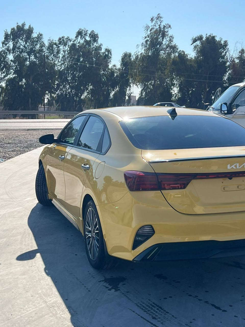 سلام عليكم فورتي موديل 24  جيتي لاين دخول جديد رقم كامل  ديالئ  منضومه غاز  سياره ليبل واحد  تصليح بنيد فقط مواصفات السياره بصمه تشغيل  وبصمه ابواب  وهند بريك دكمه  كشنات جلد  تحديد مسار شاشه  نقطه عمياء  ومواصفات الجيتي لاين معروقه ماشيه 65 سعره 175  مكان سياره  ديالئ  الحديد  ***********
مكلف بل نشر التواصل ويه رقم صاحب سياره
