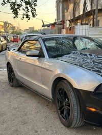 موستنك 2010محدث 2014كير ومحرك بشرط عل فحص محرك 4000 تخم تاير جديد كهرب...