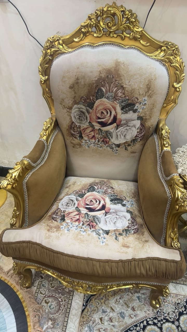 السلام عليكم 
طقم ونص قنفات خشب زان مصري جديد بدون اي عوارض ١٥ نفر ٣ كبار ٦ كل وحده ٣ نفرات و٦ مفرد مع الغلاف قابل للغسل سحابه باترينات عدد ٢ نفس نقشة القنفات طبلات كبيرة خشب وجه مرمر  وطباات وسطانية عدد ٢ وجه مرمر السعر ٣٥٠٠٠٠٠ ثلاث مليون ونص فخم جدا للبيوت والدواوين الكبيرة


**إذا كنت صاحب هذا الإعلان وتريد حذفه لأي سبب، رجاءا أرسل رسالة إلى الدعم الفني**