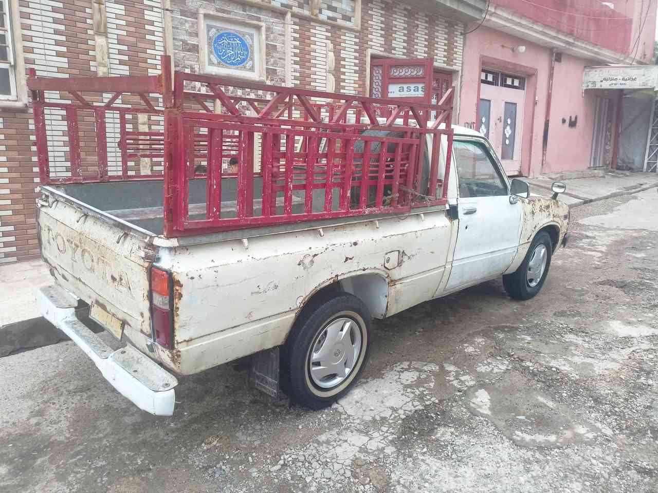 للبيع بيكم مديل 80 كير شرط
شاصي شرط اكسن شرط محرك بي اثر بخار
كاربون بنزين بي 

تريد وكاله تريد تحويل السعر 18وبيها مجال 

***********او***********
