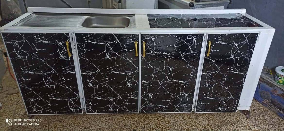 كاونتر سينك مترين 
سعر 100بي مجال 
العنوان موصل الرشيديه 
يوجد خدمة توصيل متوفر داخل الموصل فقط
***********
***********
@الجميع
