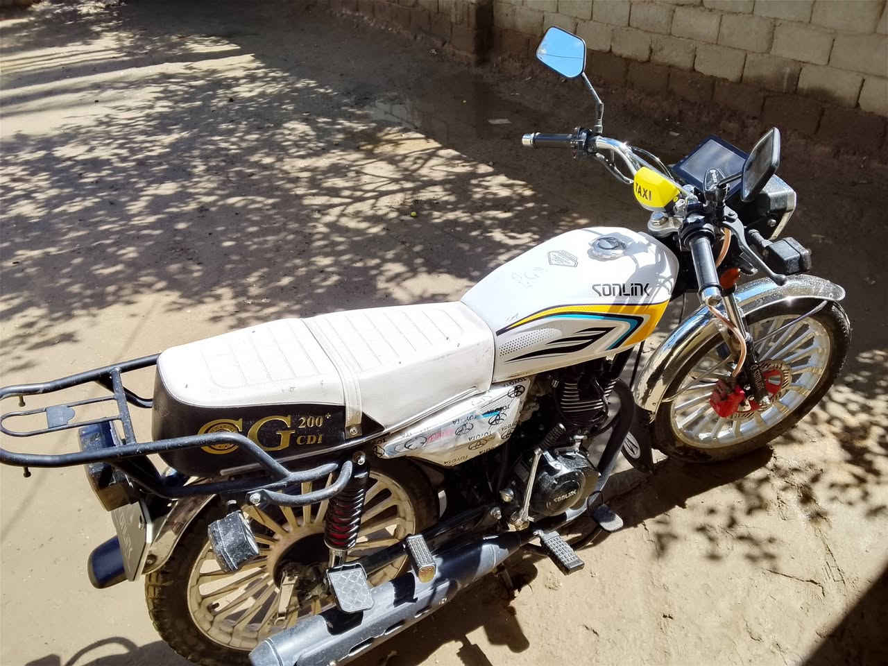 دراجه للبيع سفانه سونك موديل 2025. اوراق سكنر.   محرك 200. 
شراي يجي خاص


**إذا كنت صاحب هذا الإعلان وتريد حذفه لأي سبب، رجاءا أرسل رسالة إلى الدعم الفني**