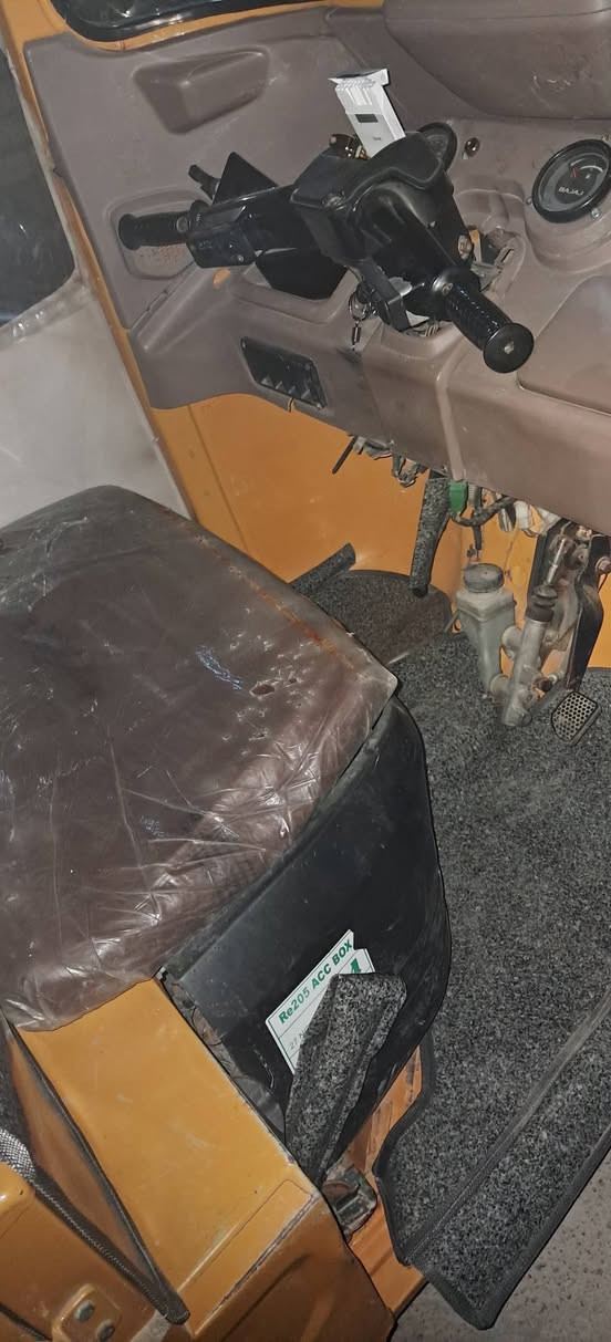 السعر 7200وبيهة مجال حك الجيه /***********
