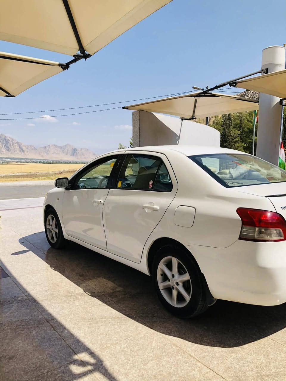 ‎2007 تۆیۆتا یارس مۆدێل 
‎
‎مواسەفات
‎گێڕ ئۆتۆماتیکە 
‎بەسمە+شەغال
‎ڕەقەم باریكە سەنەوی بەسەرچووە
‎مەكینە بچووکە و كەمێك سەرفەكات
‎٢٤٠ هەزار غەرامەی لەسەرە دوای مەعامەلە  
دەگەڕێندرێتەوە

***********
