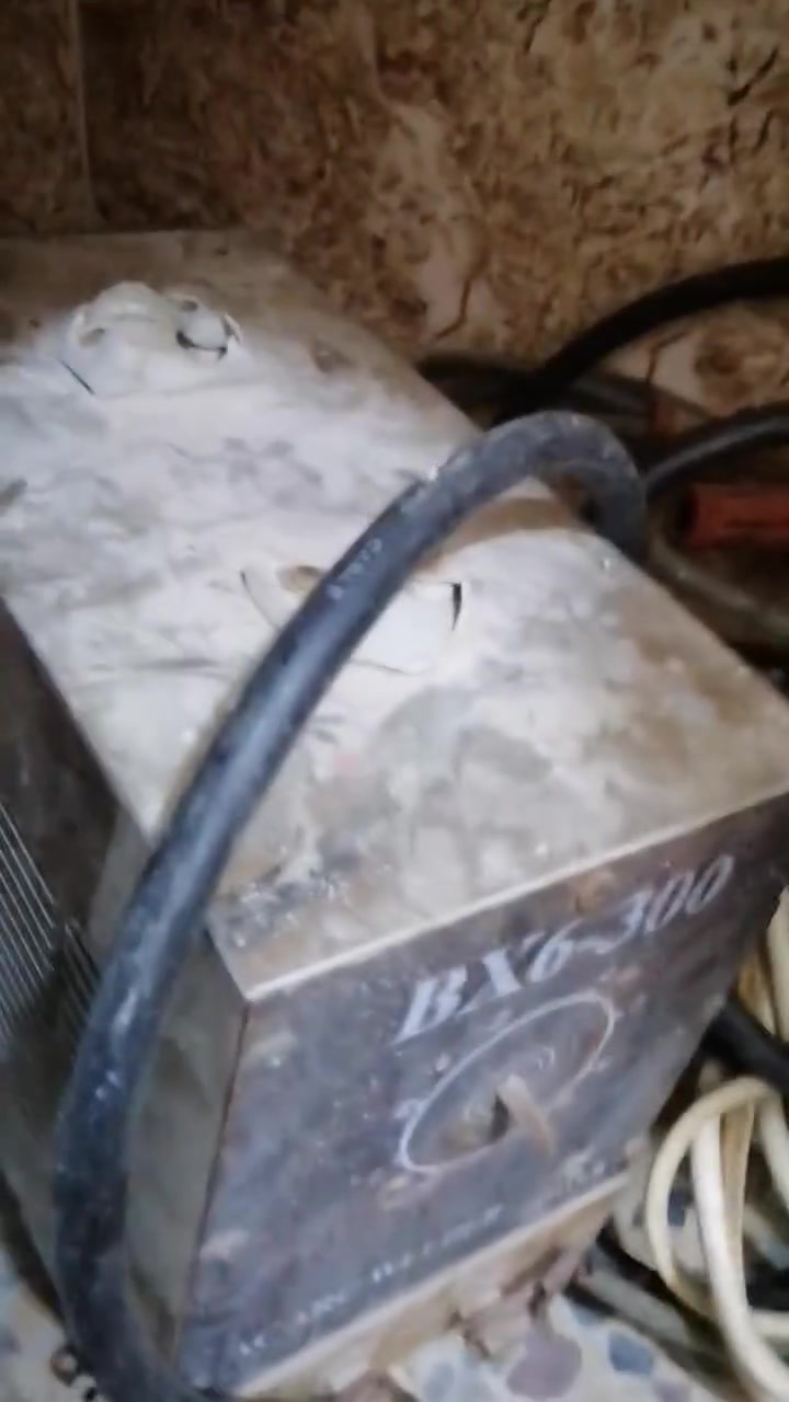 السلام عليكم متاح للبيع مكينه لحيم مستخدمه نضيفه علشغل علفحص شتريد افحص حاضر كامله يداته درجة أولى كما موضح بالفديو مكان البياع حي التراث إلىريده يتفضل خاص سعره ٧٥قفل


**إذا كنت صاحب هذا الإعلان وتريد حذفه لأي سبب، رجاءا أرسل رسالة إلى الدعم الفني**