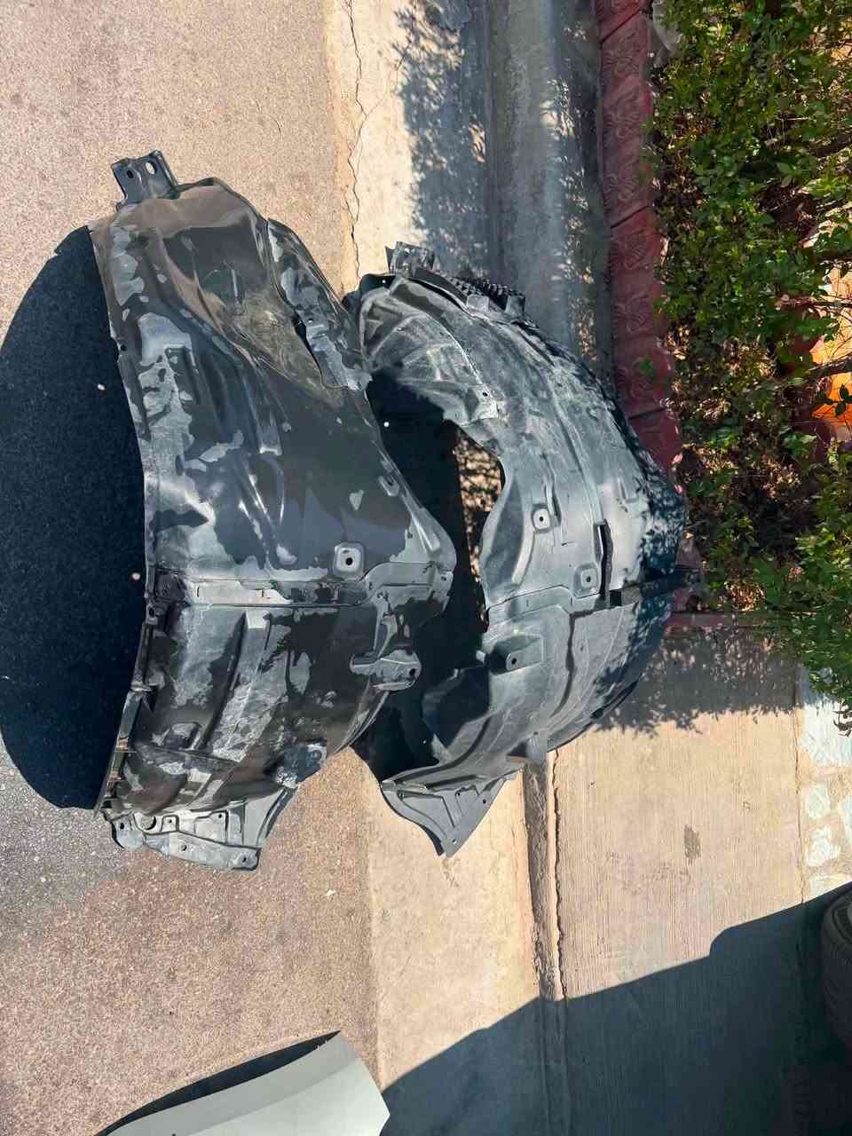 سلام عليكم للبيع جديد مامستخدم دعاميه اماميه باترول 2019 ويتهن 2 بطاين امامي
مكان شارع فلسطين سعر 200 دولار وبي مجال 

***********
