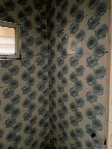 حي أور قرب فلكة صباح الخياط 57 متر فارغ جاهز للسكن طابقين نظيف جدا *********** / *********** مكتب الريان حي اور
