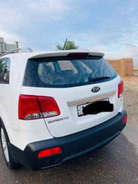 من رخصت الادمن سورنتو 2013  سيارة فول عدا الفتحة  تشغيل عن بعد  تشغيل ...