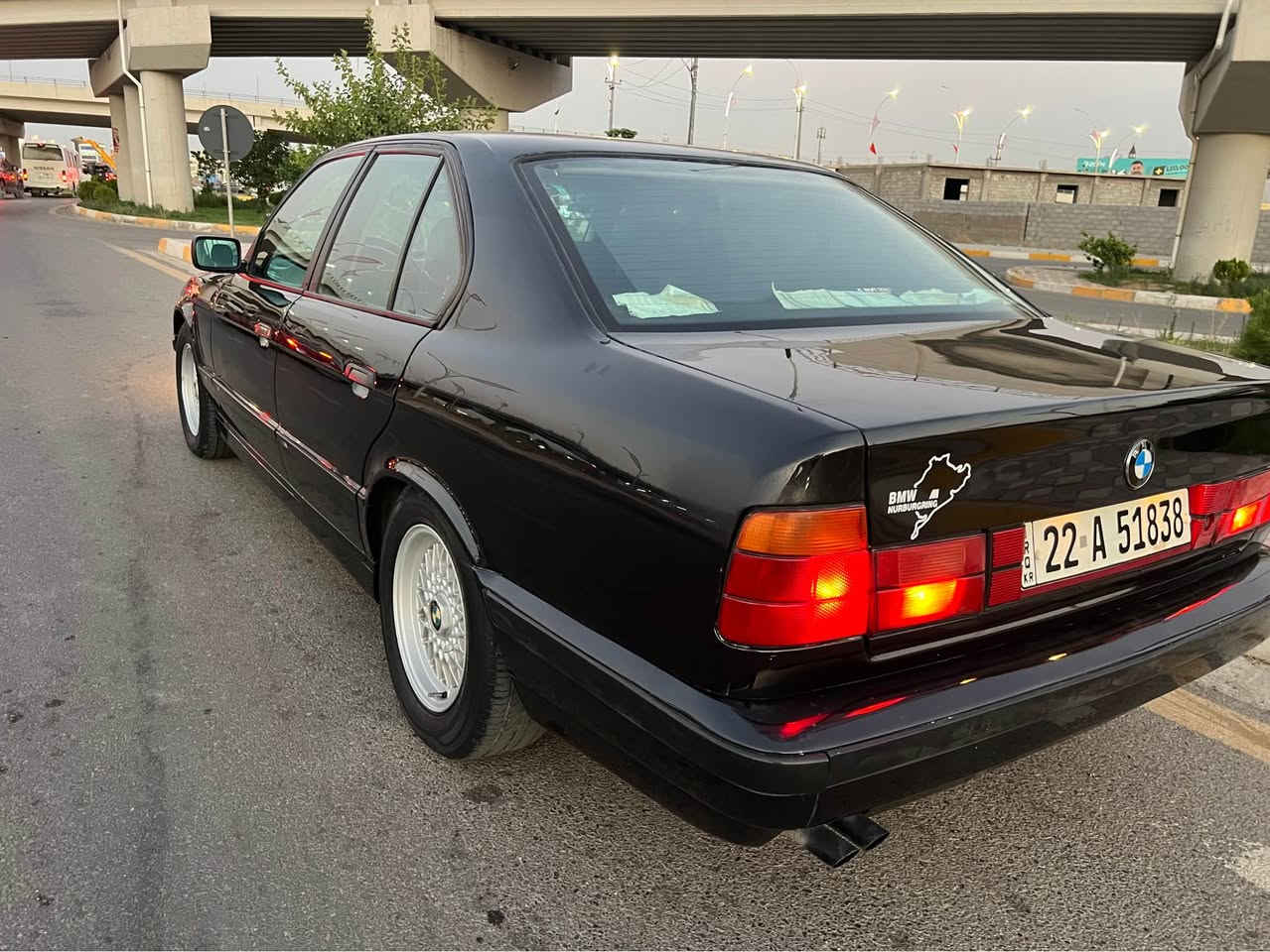 بي ام موديل 93 سياره جديده اصل 25iA  كير اوتماتيك محرك 25 لوك تبريد قطعتين ثلج رقم اربيل دولي سنويه جديده بيها دفتر بنزين دواخل سياره جلد كشن كهرباء بلادي لايت بك لايت كلها بلادي كولشي بشرط ابيع مكان سياره كركوك  اتصل *********** السعر 68 بي مجال قليل كركوك, العراق
