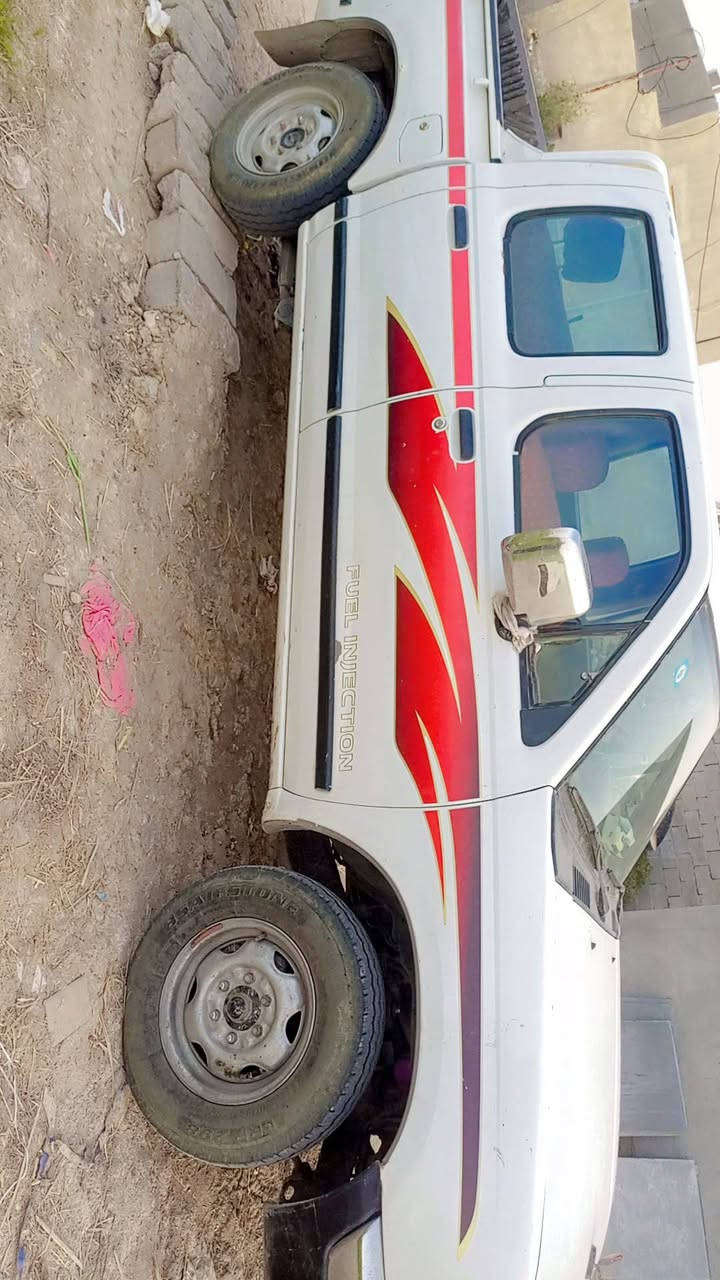 نيسان 2004مكفواله تواير 4جدد باتري جديد حديديه جديده تبريد شقال رقم ذي قار تولي سياره كامله من كلشي مكان ذي قار سوك لشيوخ ا***********
