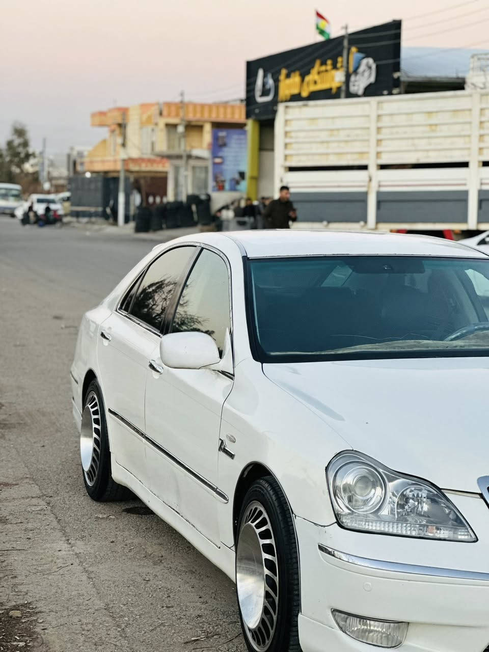 ماجێستا ۲۰۰٥ براوە براوە
فول فولە بەس سلایت نیە 
٥ دوگمە 
کوشتن جلد و هیتەر 
بئ تەقە و رەقە 
کێر و مەکینەی بەشەرت 
سەقفی لە شوشە جوانترە
جال و قۆپ و شت بەدوای مەگەرێ نیەتی
بەس ماشاللە ئەوێ
نرخ 48  وەرەقە کەمێک مەجال


**إذا كنت صاحب هذا الإعلان وتريد حذفه لأي سبب، رجاءا أرسل رسالة إلى الدعم الفني**