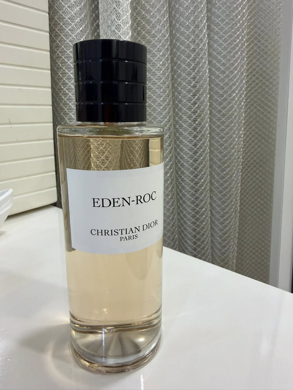 ديور ٢٥٠ مل 
استخدام رشات قليله 
٤٠٠ الف


**إذا كنت صاحب هذا الإعلان وتريد حذفه لأي سبب، رجاءا أرسل رسالة إلى الدعم الفني**