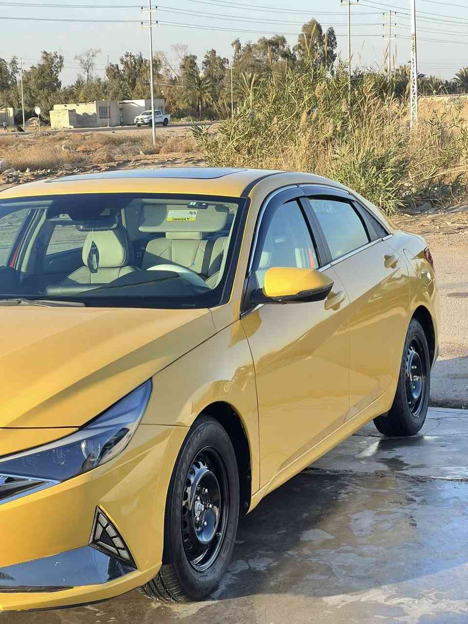 السلام عليكم النترا ٢٠٢١ فول لمتد للبيع بيهابنيد مبدل فقط والجاملق مصلح نفسه مكينه كير أي تي مكفولات تخم تاير صدر كله جديد داخل ابيضّ ملكي السياره جاهزه ربع ما تصرف عليها  سنويه وهزه جديده صافي هيئه وغرامات بأسمي عنوانها واسط الصويره عارضها ١٤٨ وبيها مجال بسيط تشوفها غاليه اعيلنه بالرزق للاستفسار ***********
