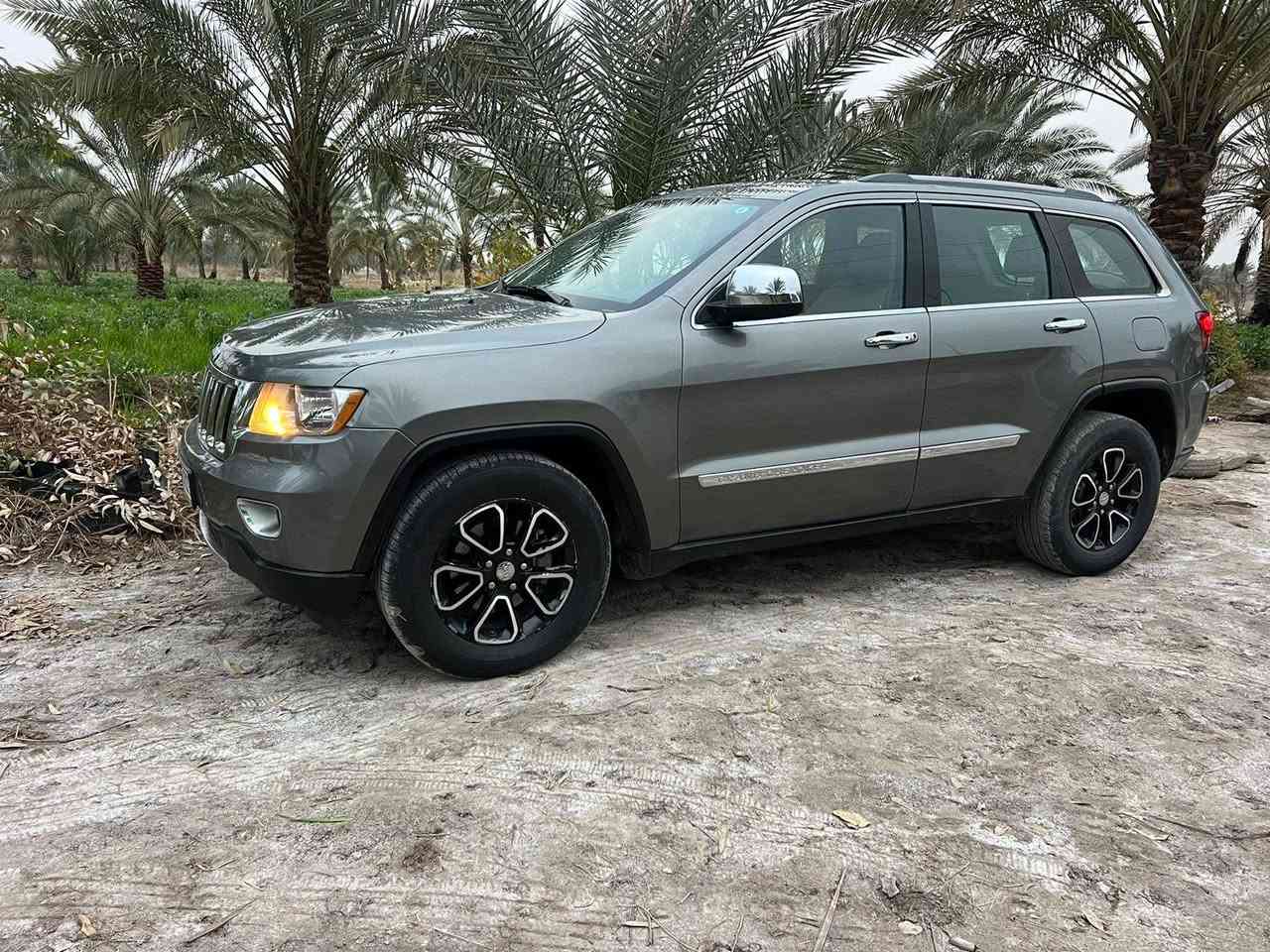 السلام عليكم جيب للبيع موديل 2012 مكينه ستوني شاده 
السونار مرفق مع الصور مكان حله السعر ب130 وبيه مجال بسيط ما متواجد عل الفيس اتصل عل خط وتدلل ‏‪***********‬‏
