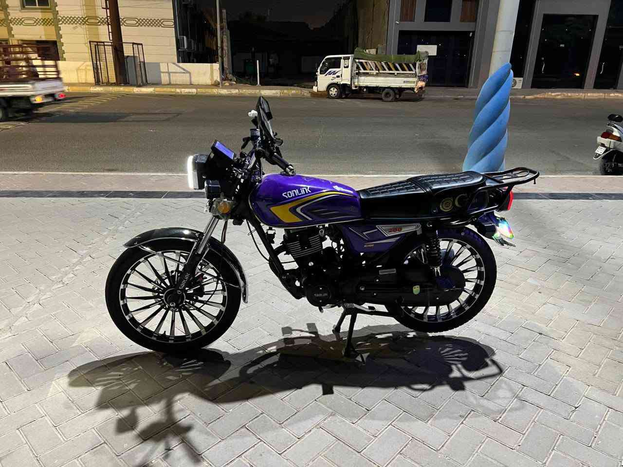 مرخصت الادمن
ايراني سونك محرك200

دراجه نضيفه 

كلشي بيه شغال

شاشه محتركه

باقي كله شغال 

ميحتاج احجي عنه معروفه 

سعر 925 وبيه مجال قليل لل شراي 

اتصال او واتساب 
*********** 

غير متواجد خاص 

مكاني فلوجه
