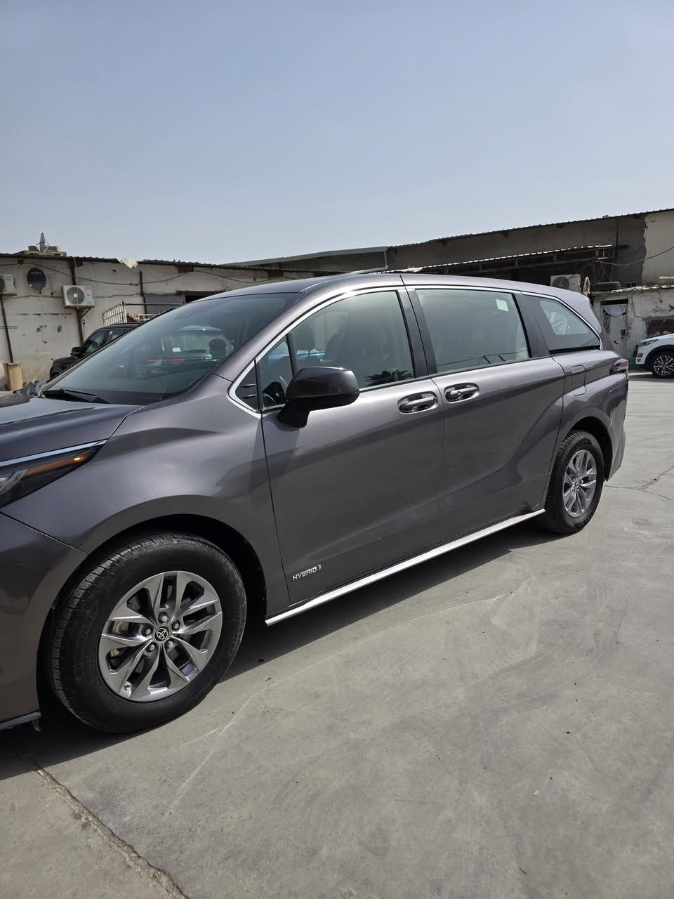 السلام عليكم للبيع فقط سياره سينا موديل ٢١ ل ي ضرر جاملغ خلفي جنطه السعر٢٥٠ بي مجال لشراي الاتصال على الرقم ***********
