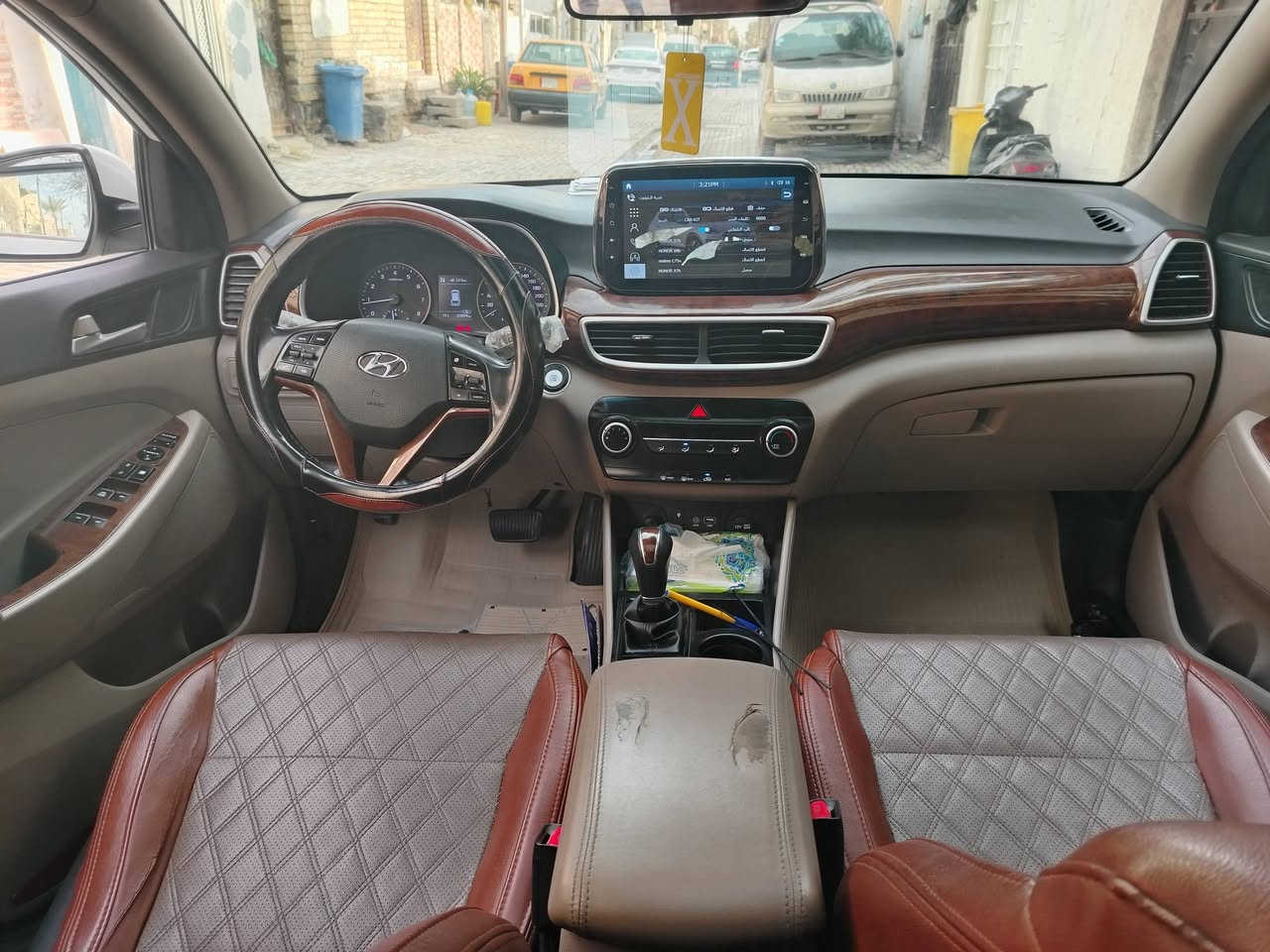 السلام عليكم
توسان للبيع
موديل 2020 فول مواصفات
الكاصد ام الخمس عدسات 
بنو رامة
قطعتين تبريد
شاشة حجم كبير
كراسي كهرباء
بصمة
سايد بريك بالرجل 
حجم المكينة 2000
ماشية 84 وشوية
السيارة خليجي مكفولة عدى الموضح في السونار
السيارة كلش نضيفة تخم تاير
للاستفسار ***********
اتصل على هذا الرقم
