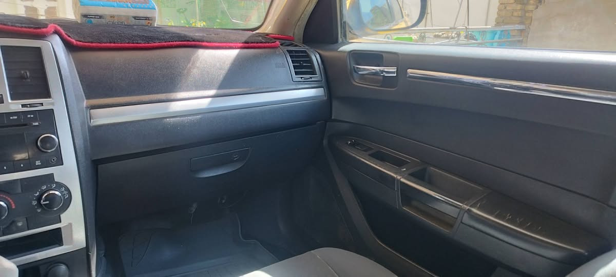 اوباما مديل 2010 رقم بابل انكليزي سياره جاهزه مبدل بيهه باب العبري الامامي فقط مصفره هيئة ومرور خطها شطره بغداد سعر 95 وبيها مجال مكاني العمارة ***********
