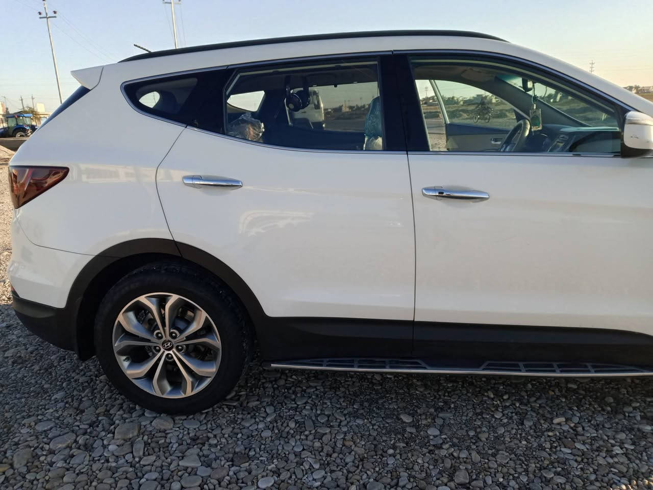 سنتافي محرك 6فول مواصفات م 2013للبيع والمراوس حسب قناعه سعر 170 رقم هاتف ***********
